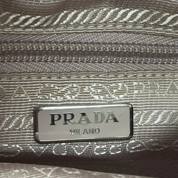 Auth PRADA - 1NE175 Pink Nylon Pouch - Picture 5 of 6